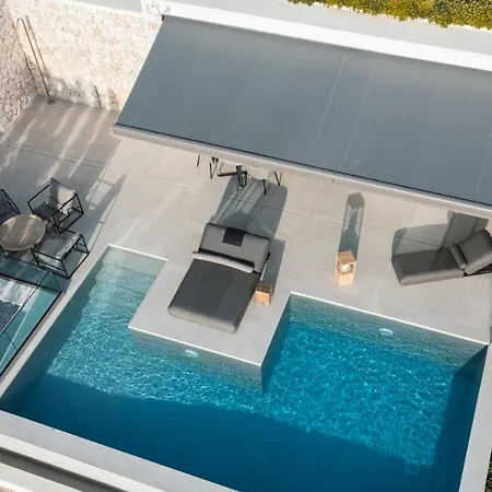 The Wave Twin 1 Kathisma Lefkada *