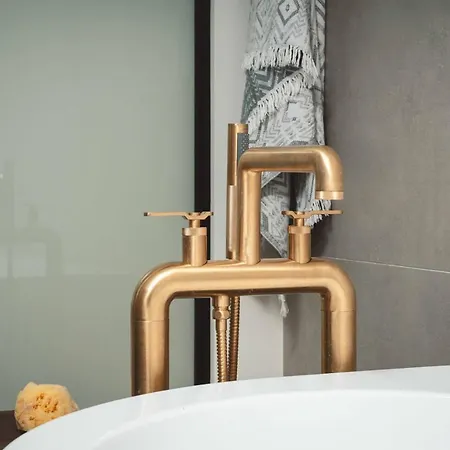 فيلة The Wave Twin 1 Kathisma Lefkada Kathisma Beach